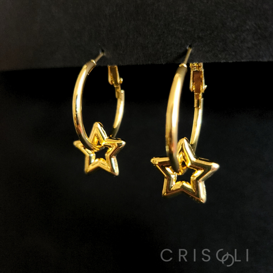 Aro de estrella de acero dorado